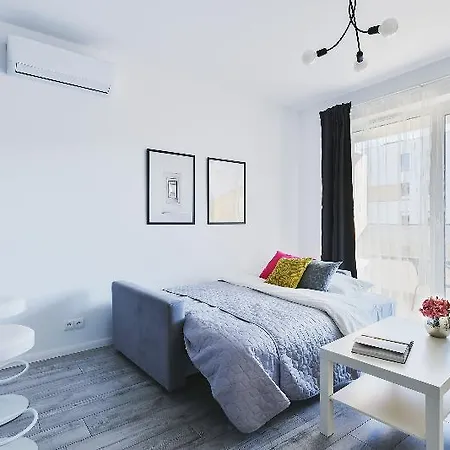 Apartment P&o Cybernetyki 8 Warsaw